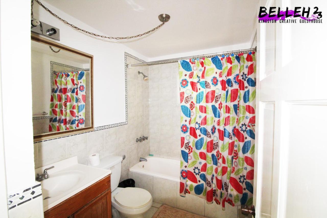 Belleh23 Kingston Creative Guesthouse Ngoại thất bức ảnh