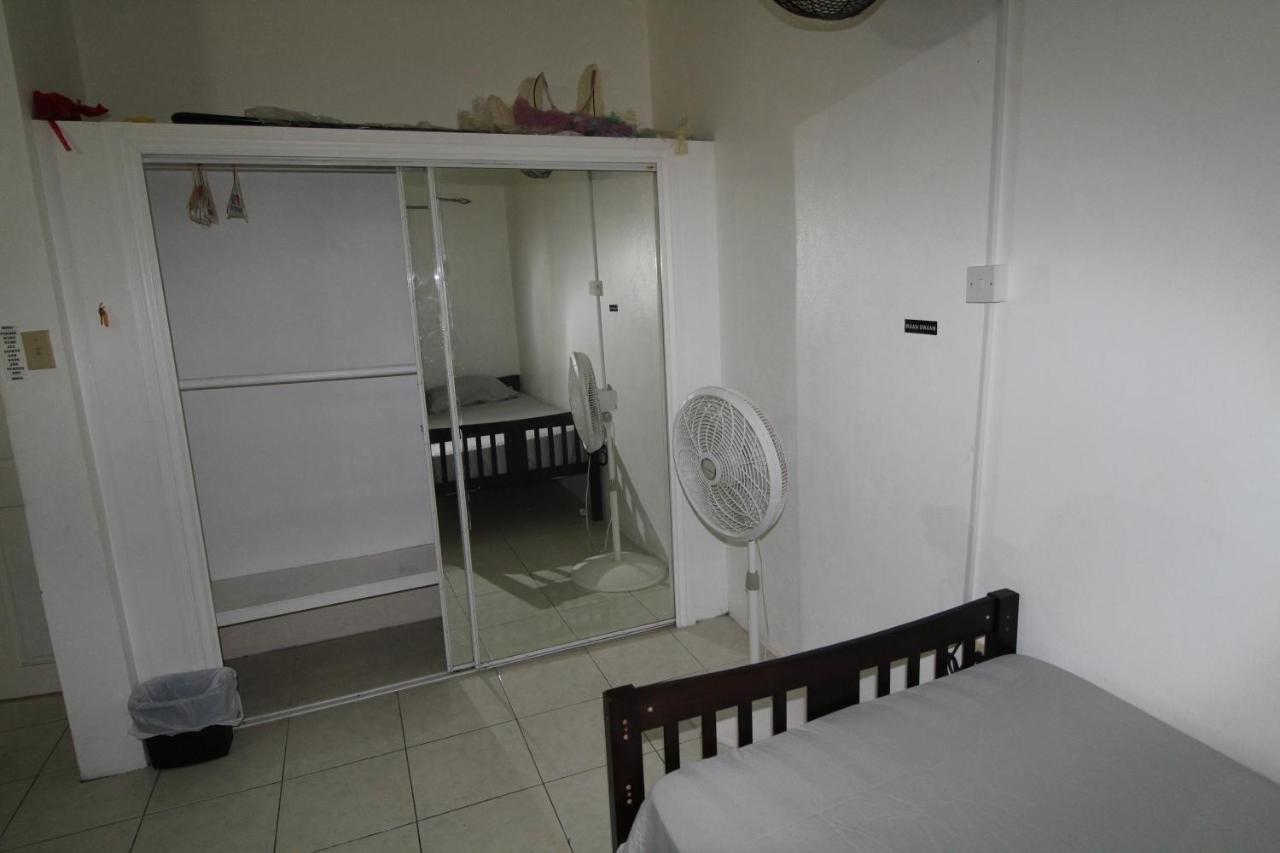 Belleh23 Kingston Creative Guesthouse Ngoại thất bức ảnh